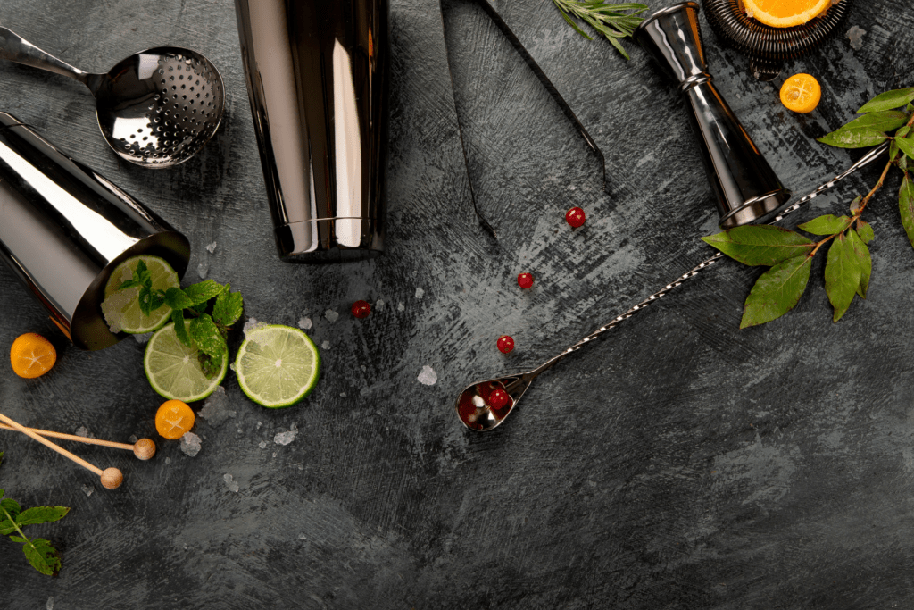 Frische Kräuter und Gewürze als Cocktail-Enhancer